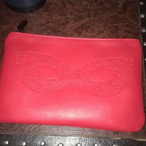 Ipsy makeup bag